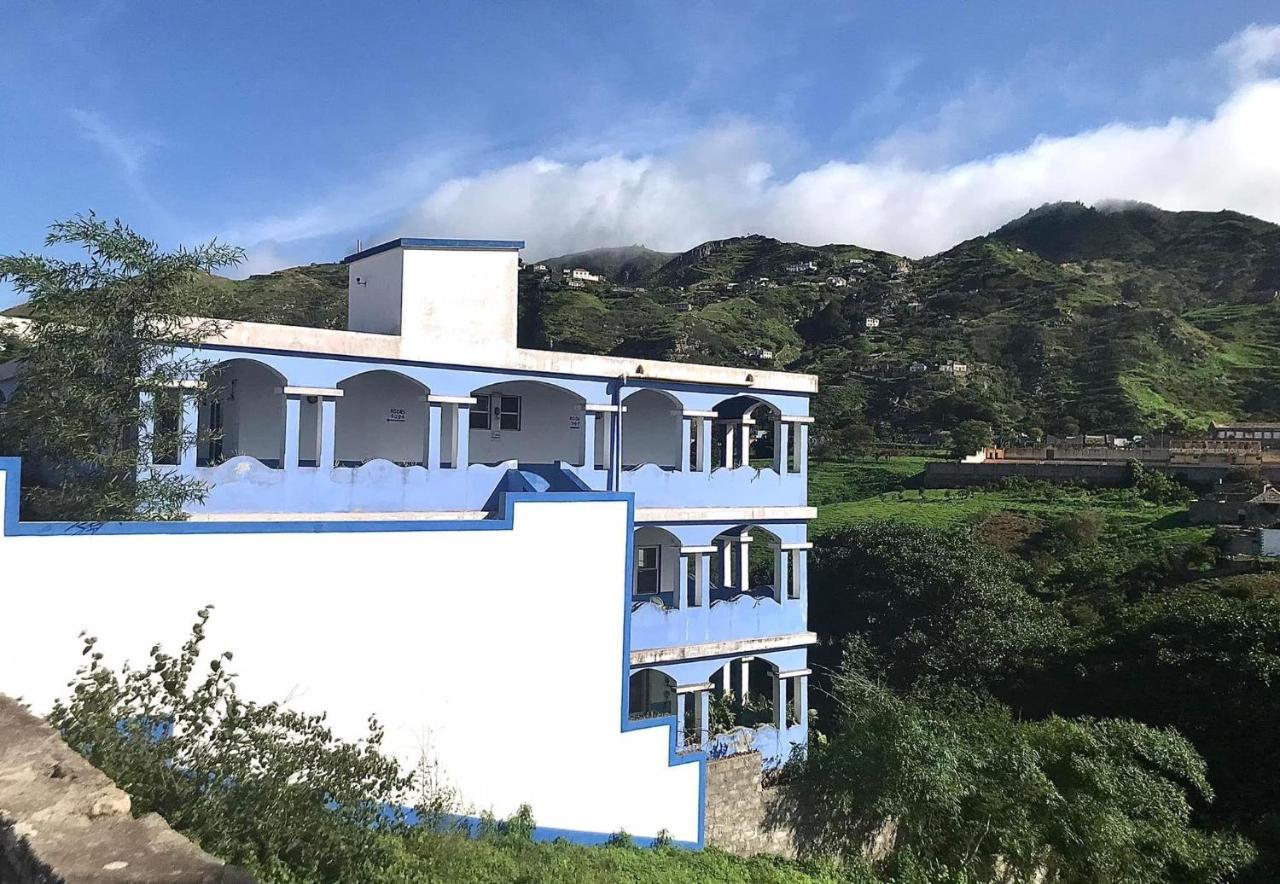 Djabraba'S Eco-Lodge Vila Nova Sintra Esterno foto