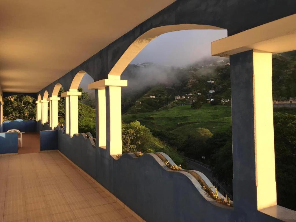 Djabraba'S Eco-Lodge Vila Nova Sintra Esterno foto